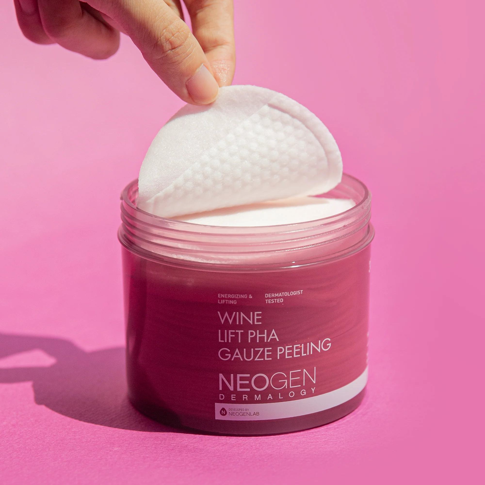 0ef6da713e5410c12ea3100d4f0a6ba6.webp Neogen - Wine Lift PHA Gauze Peeling - Image 1