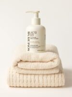 SOMEBYMI – Lactosoy Mild Bubble Peeling Cleanser - Image 2