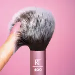 Real Techniques - Ultra Plush Blush Makeup Brush - Image 2