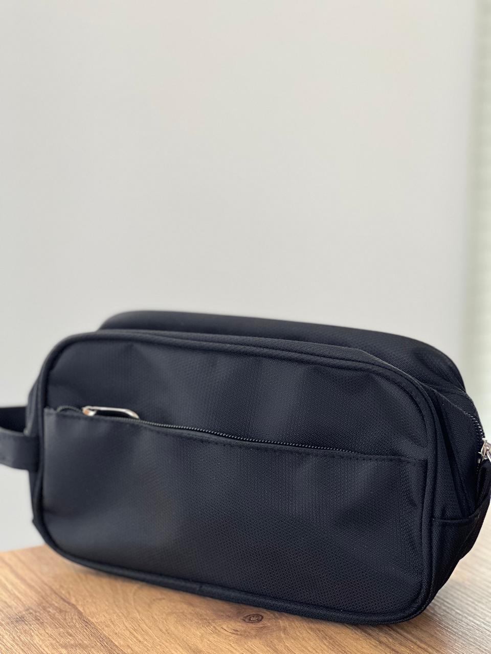 WhatsApp-Image-2024-05-17-at-5.18.37-PM.jpeg Intervion - Cosmetic Bag Black - Image 1
