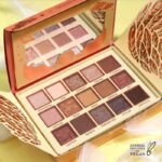 moira chasing eternity eyeshadow palette
